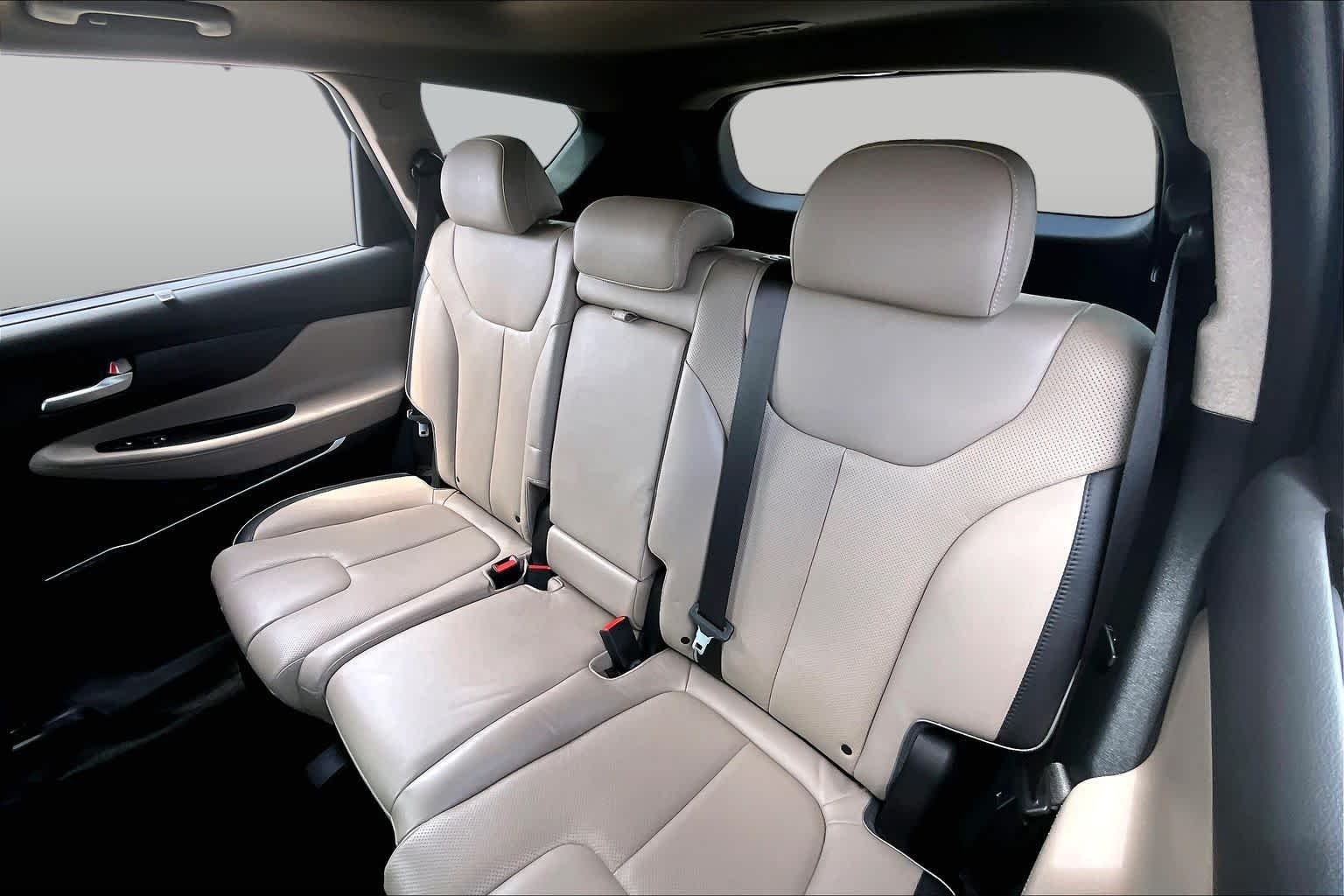 Used 2021 Quartz White Hyundai Limited image 20