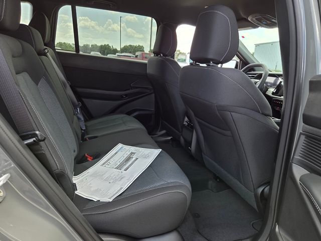 New 2026 Sting-Gray Clear-Coat Exterior Paint Jeep Laredo image 16