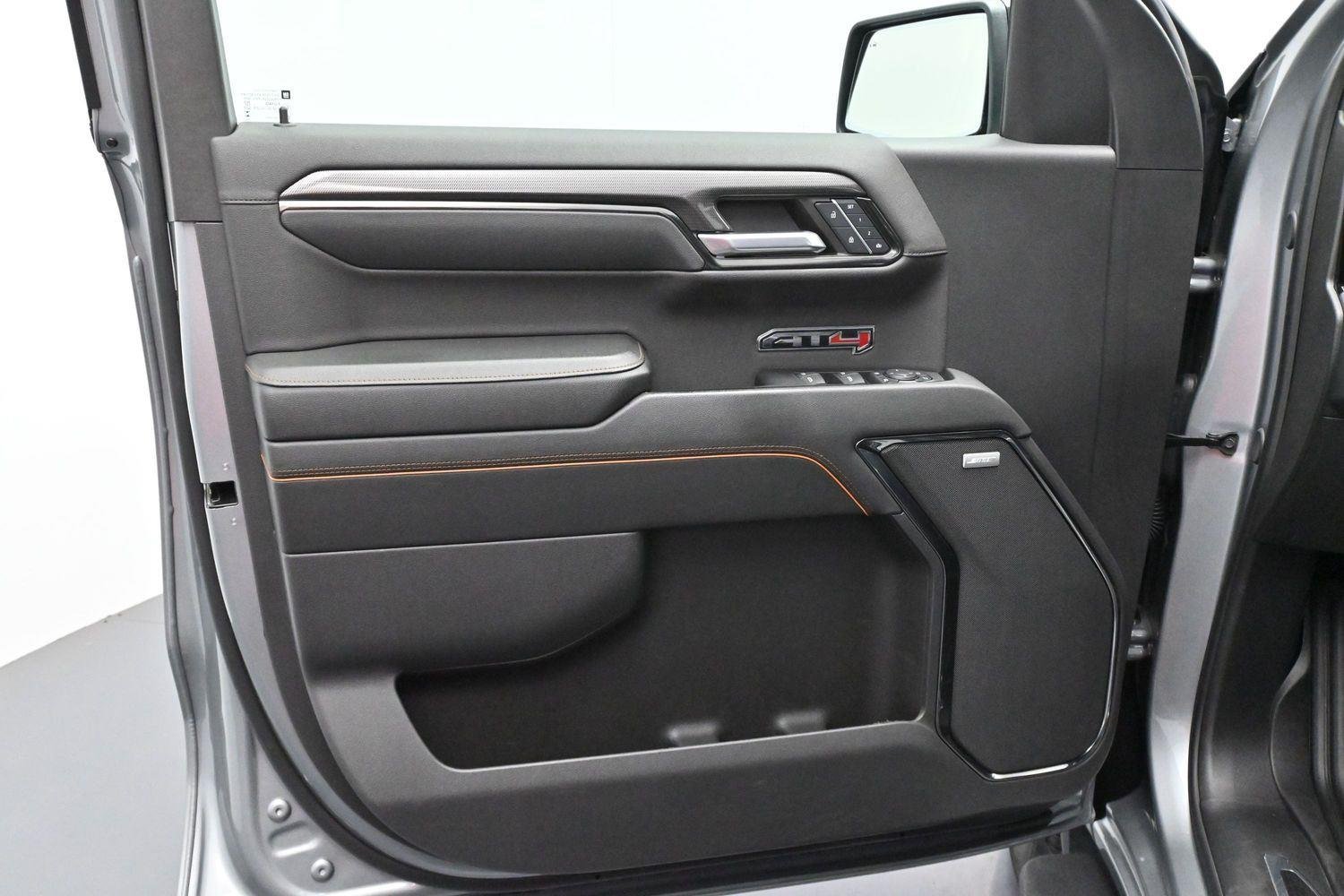 Used 2024 Sterling Metallic GMC AT4 image 10
