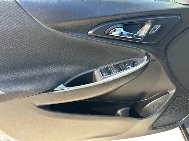 Used 2024 Gray Chevrolet LT image 22