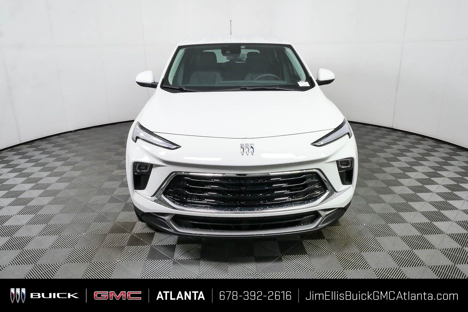 New 2026 Summit White Buick Preferred image 34