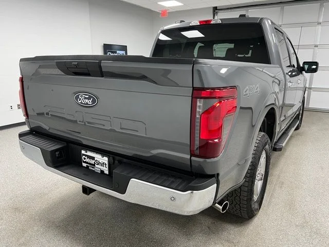 Used 2025 Gray Ford XLT image 8