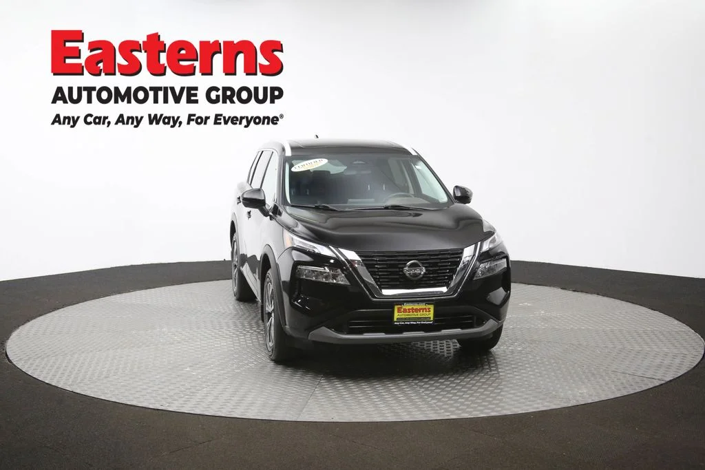 Used 2021 Black Nissan SV image 54