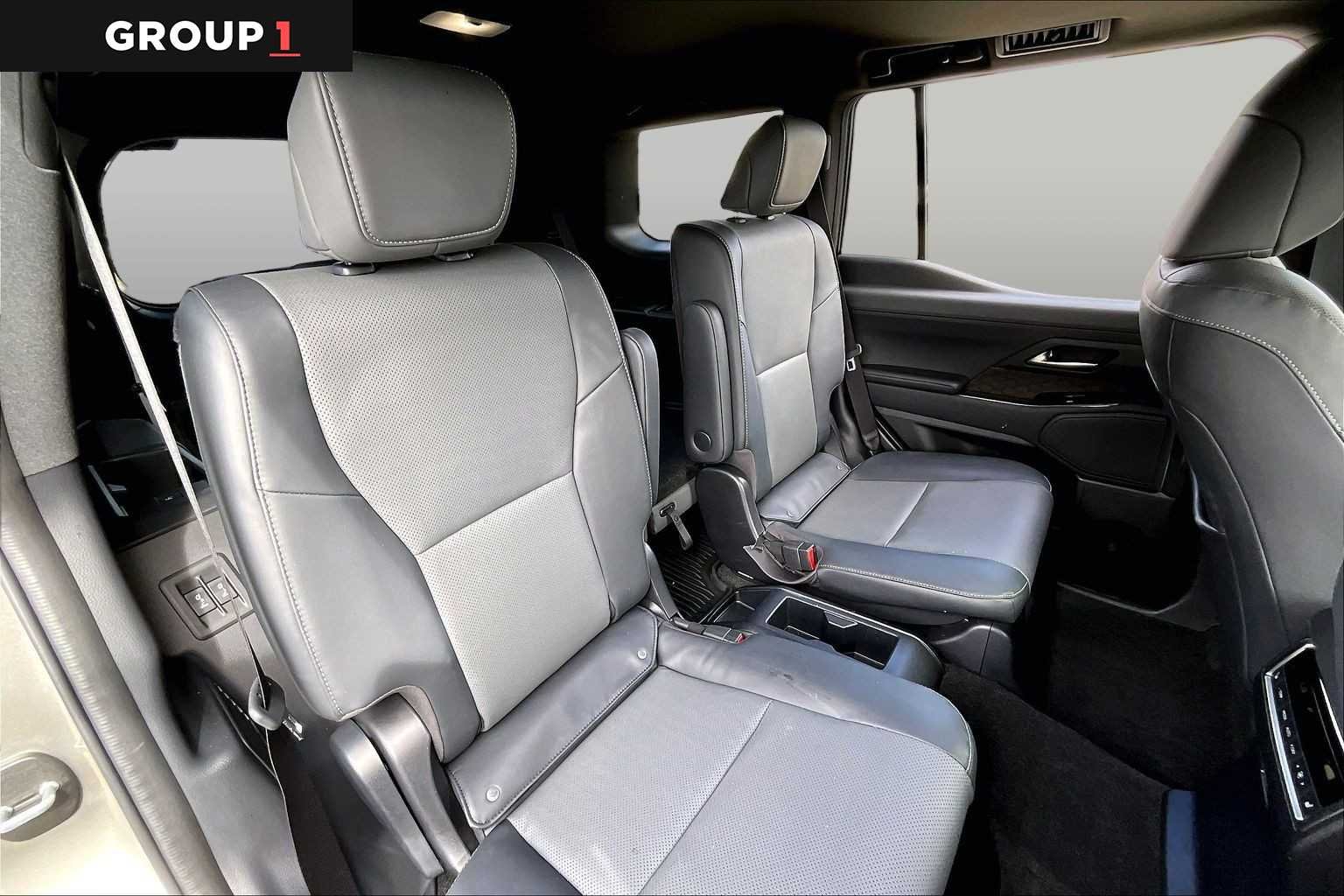 Certified Used 2025 Atomic Silver Lexus Premium+ image 17