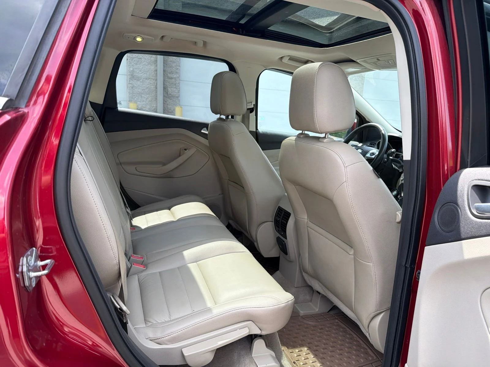 Used 2016 Red Ford Titanium image 26