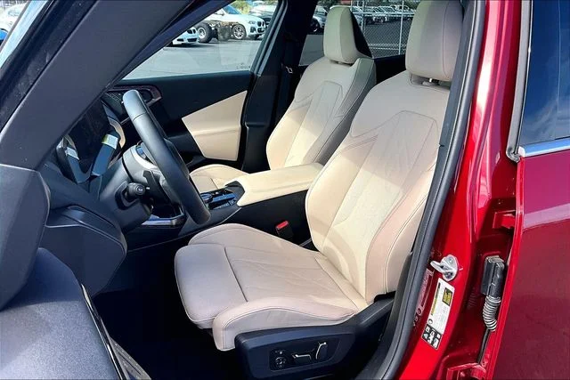 2025 BMW X3 30 - Photo 27