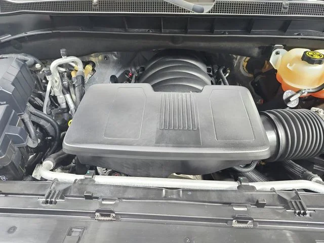 Used 2021 White Chevrolet RST image 17