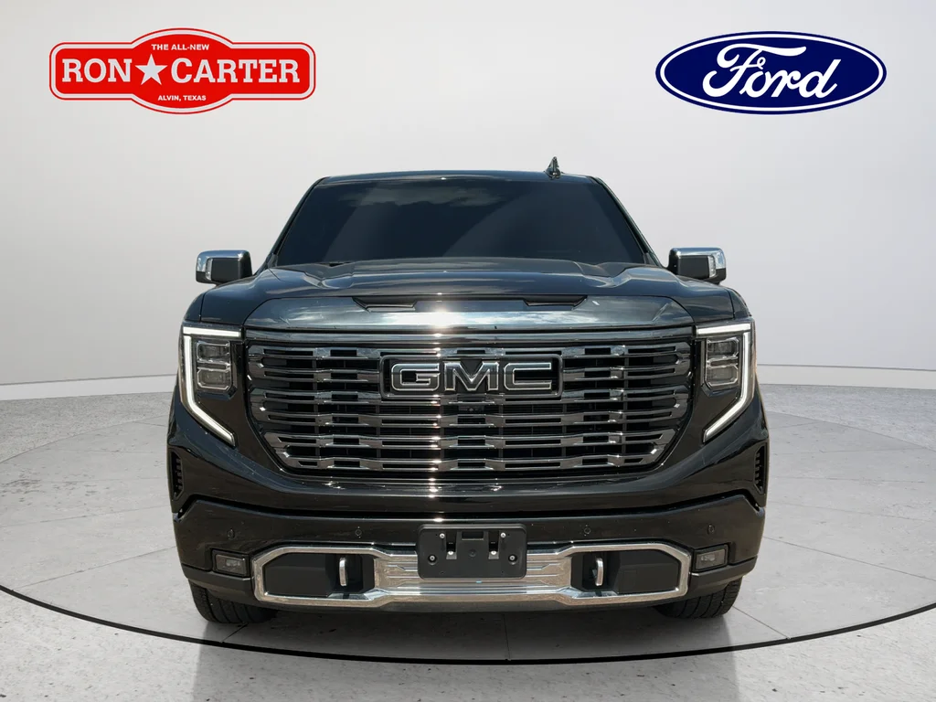 Used 2024 Black GMC Denali Ultimate image 2