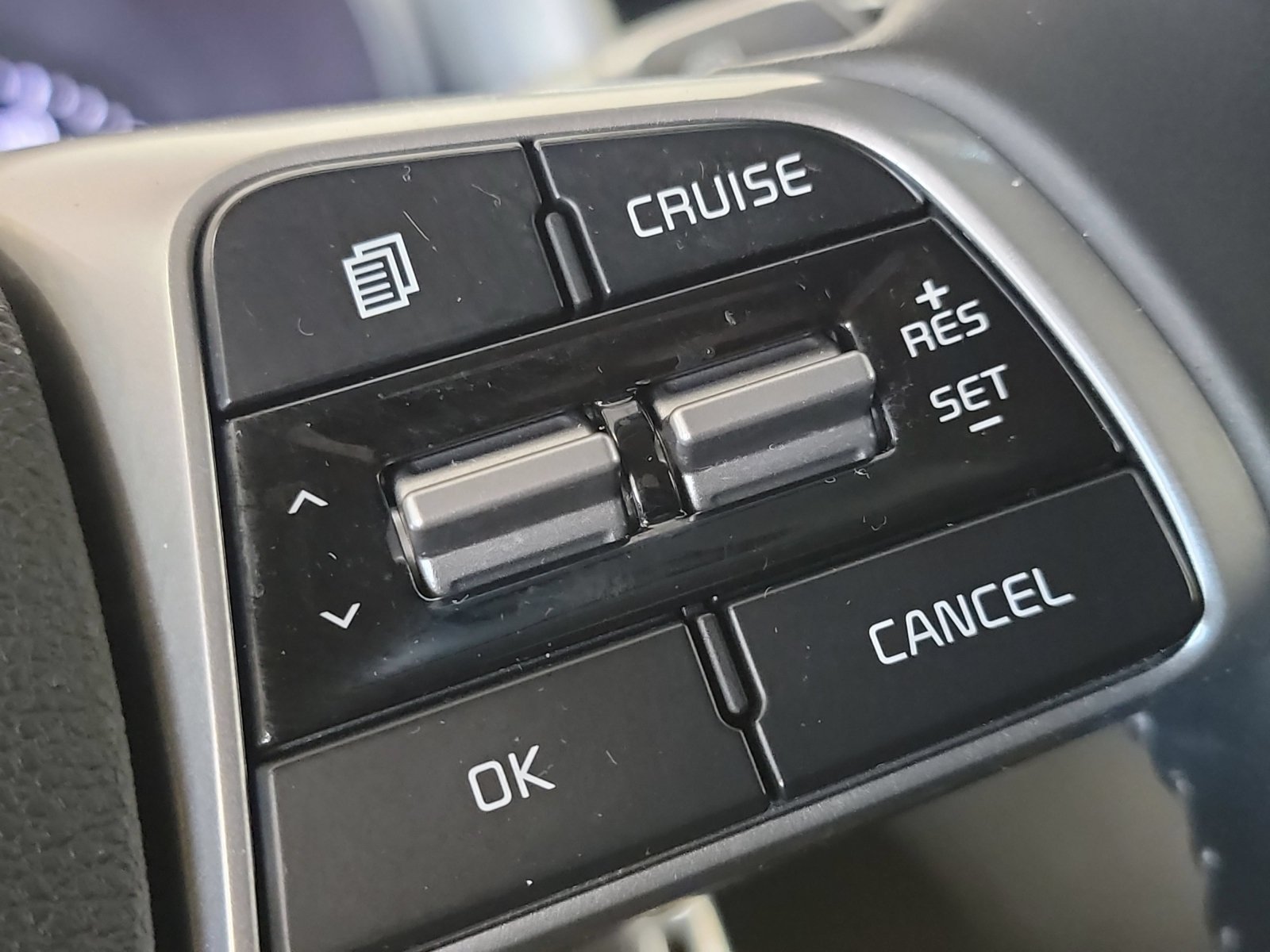 Used 2019 Gravity Grey Kia LX image 32