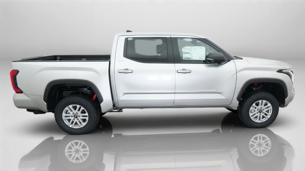 New 2026 Celestial Silver Metallic Toyota SR5 image 37