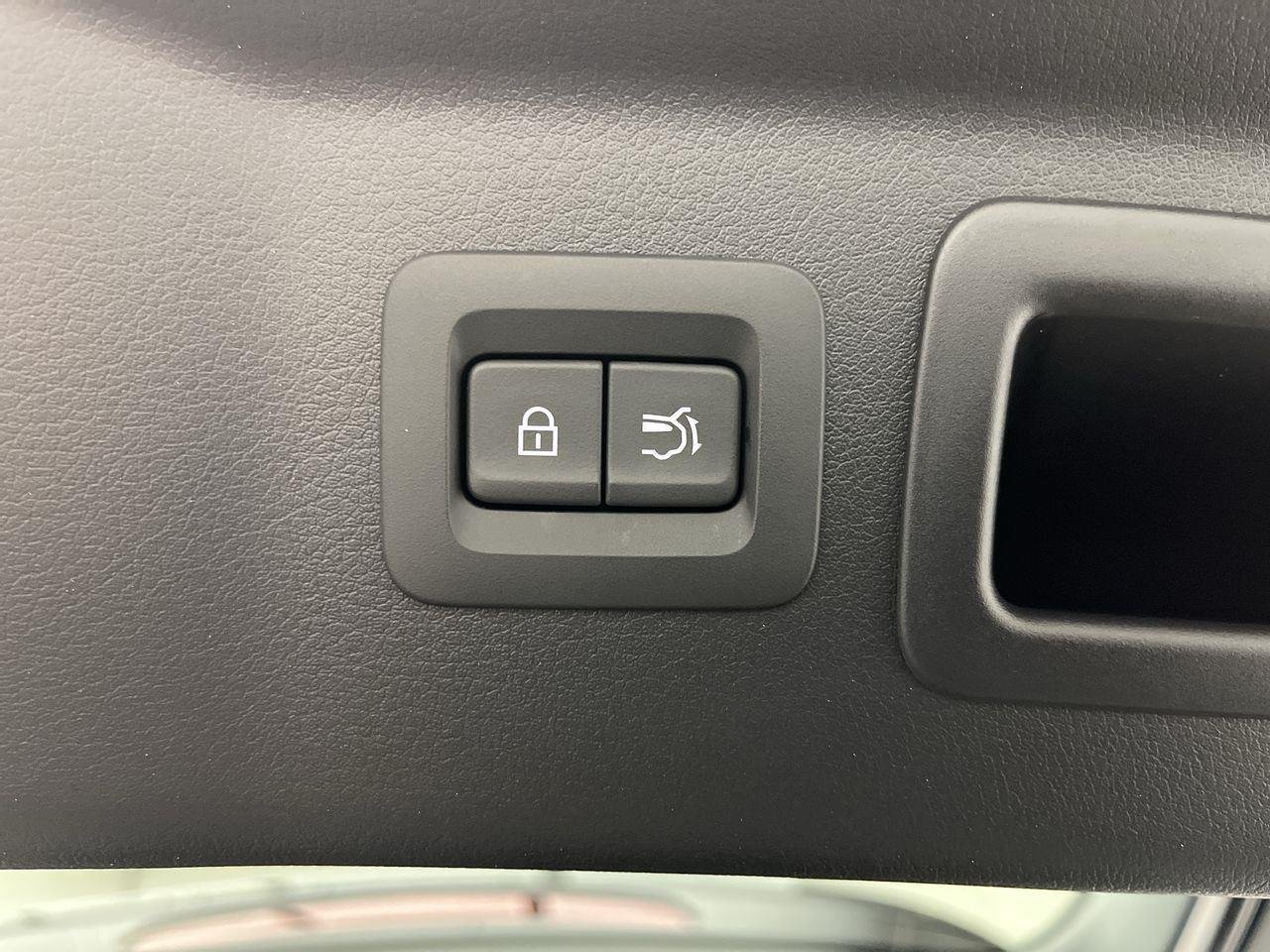 2026 Mazda CX-90 Select Package - Photo 27