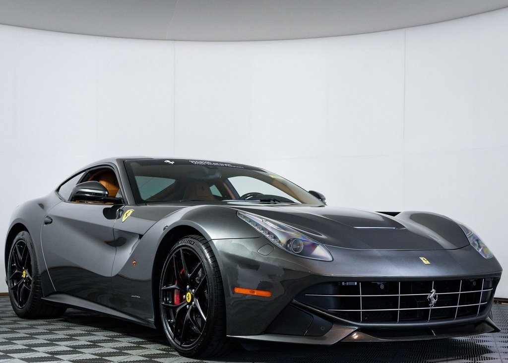 2014 Ferrari F12 Berlinetta F12 photo 3