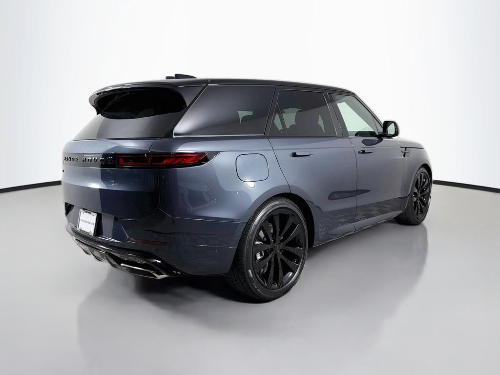 New 2026 Varesine Blue Land Rover Dynamic SE image 5
