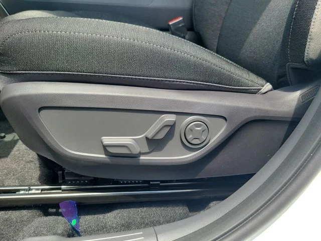 New 2027 Snow White Pearl Kia S image 14
