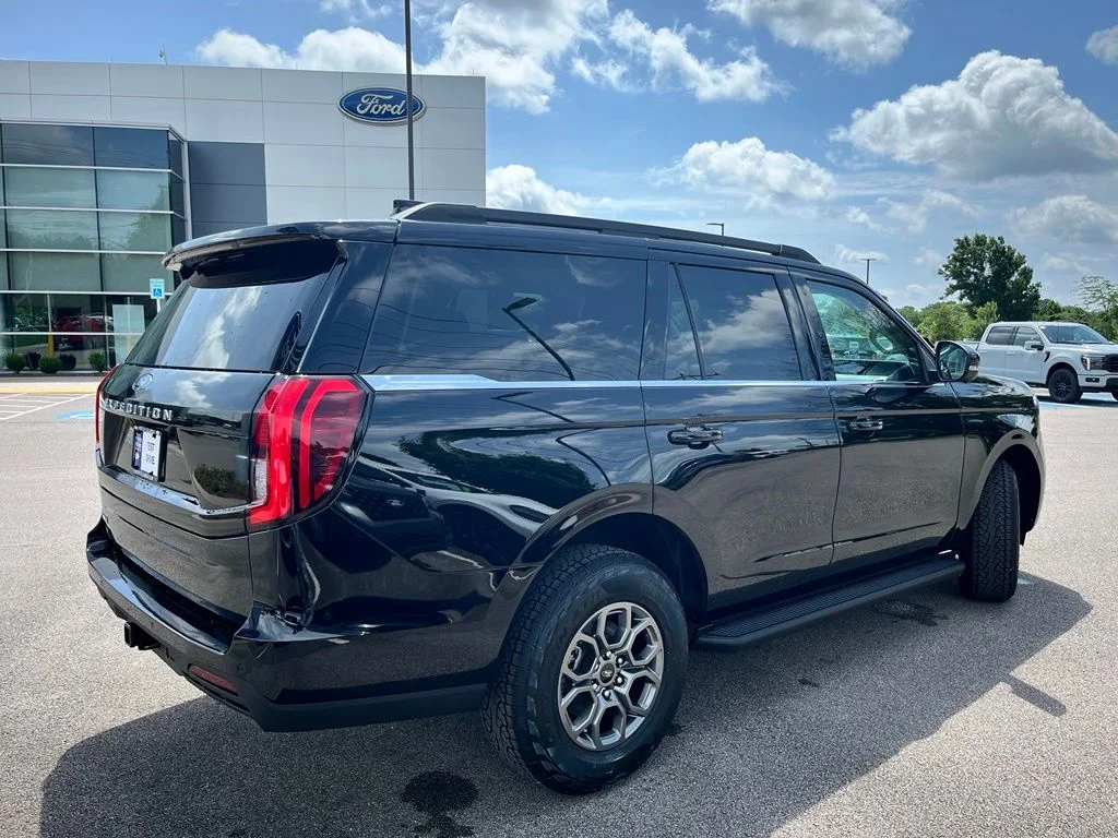 New 2026 Black Ford Active image 5
