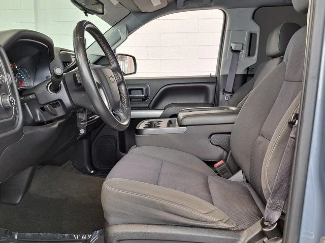 Used 2015 Gray Chevrolet LT image 19