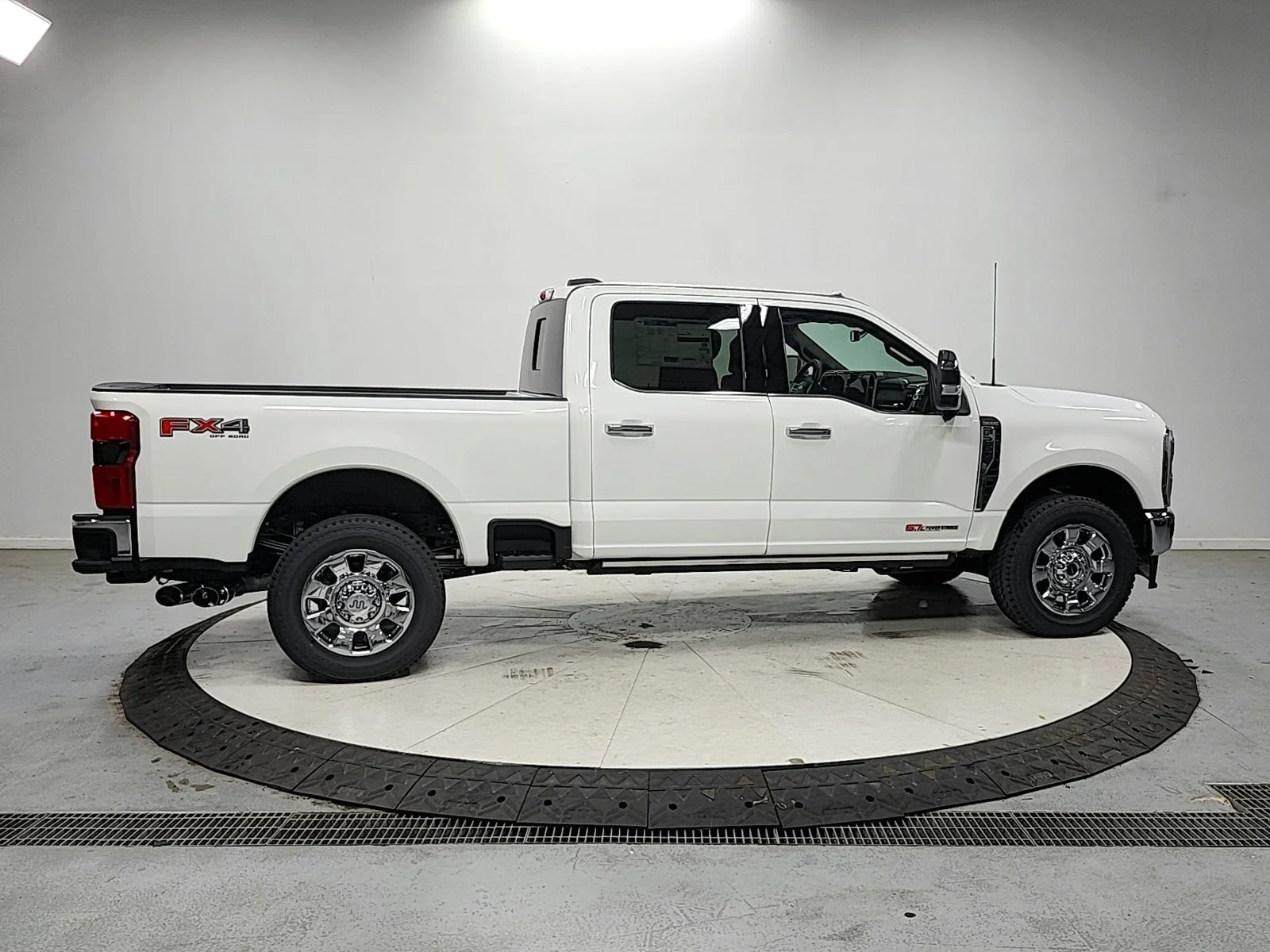 New 2026 White Ford King Ranch image 9