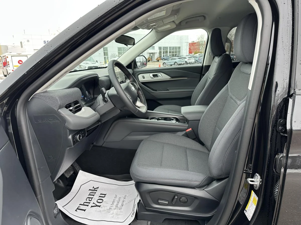New 2026 Black Ford Active 200a Pkg image 11