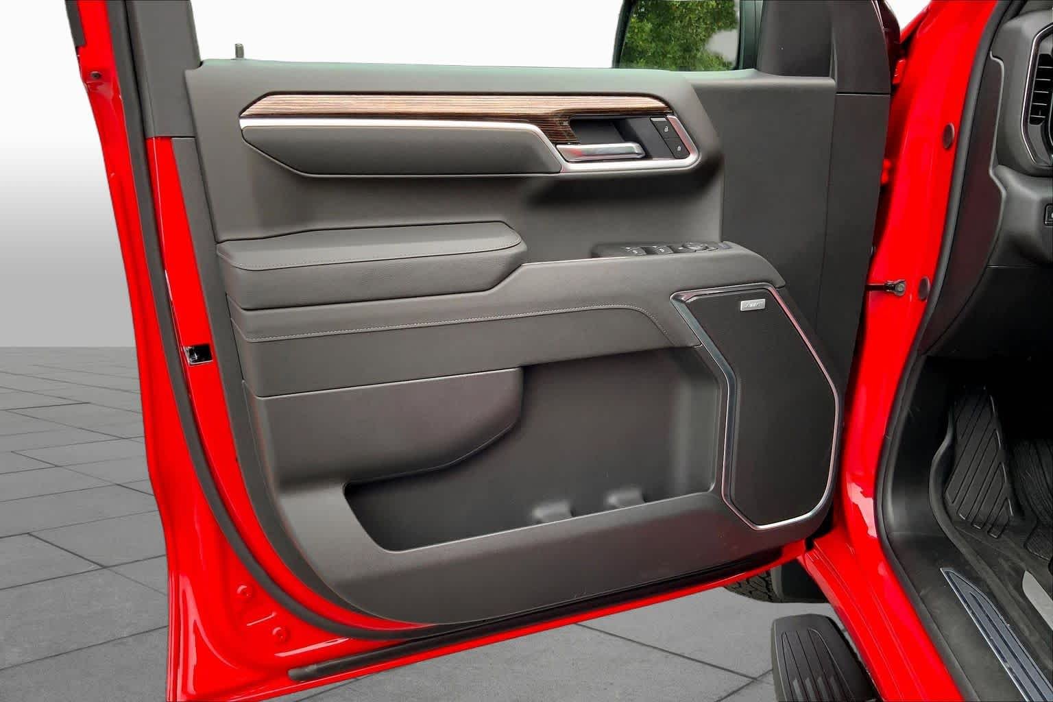 New 2026 Cardinal Red GMC Elevation image 9
