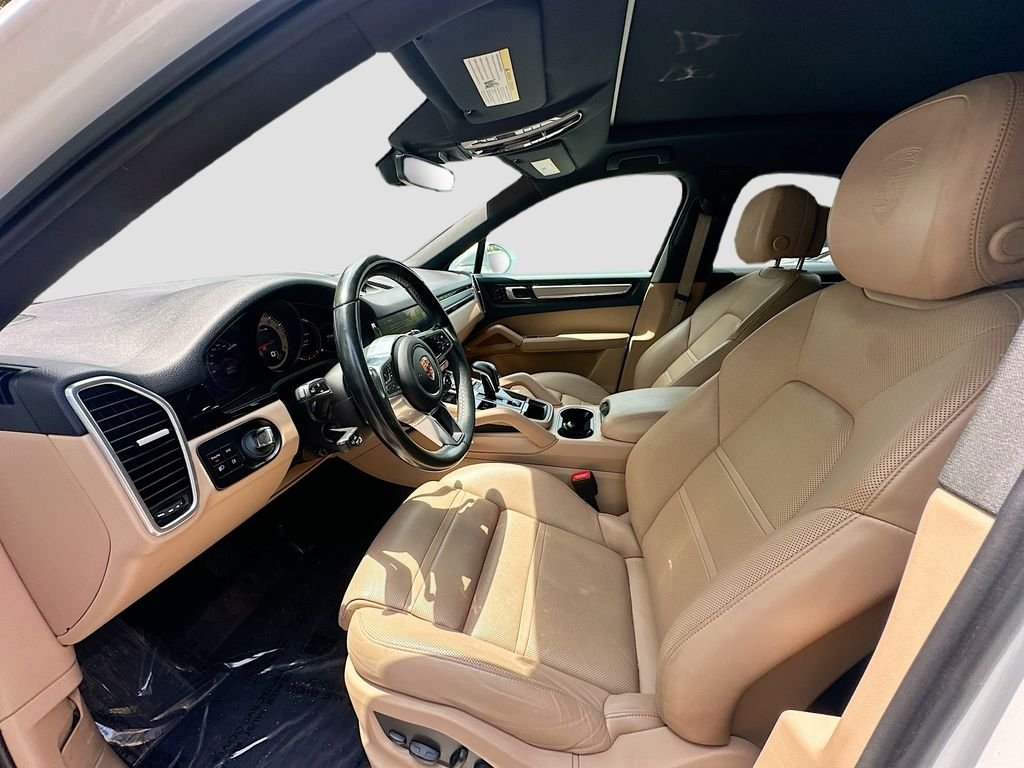 Used 2023 White Porsche Platinum Edition image 22