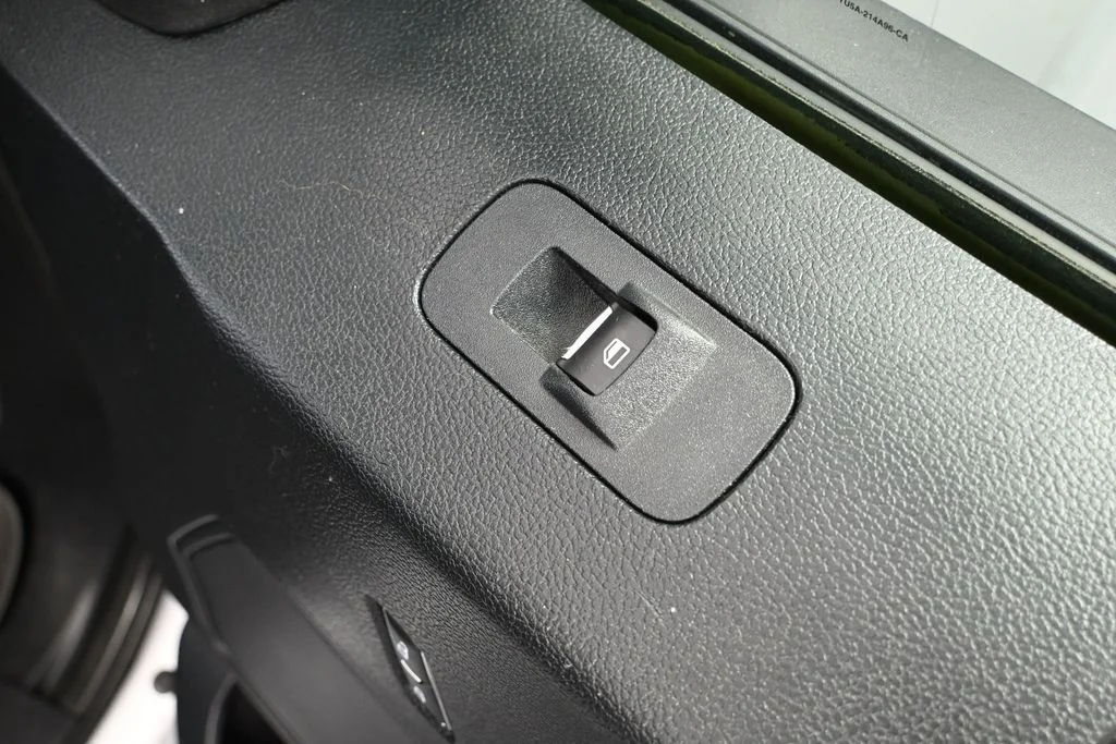 Used 2020 White Ford XLT image 48