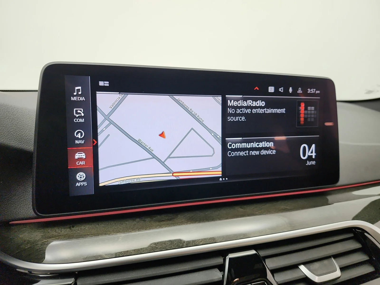 Used 2023 Skyscraper Gray Metallic BMW 530i xDrive Sedan image 9