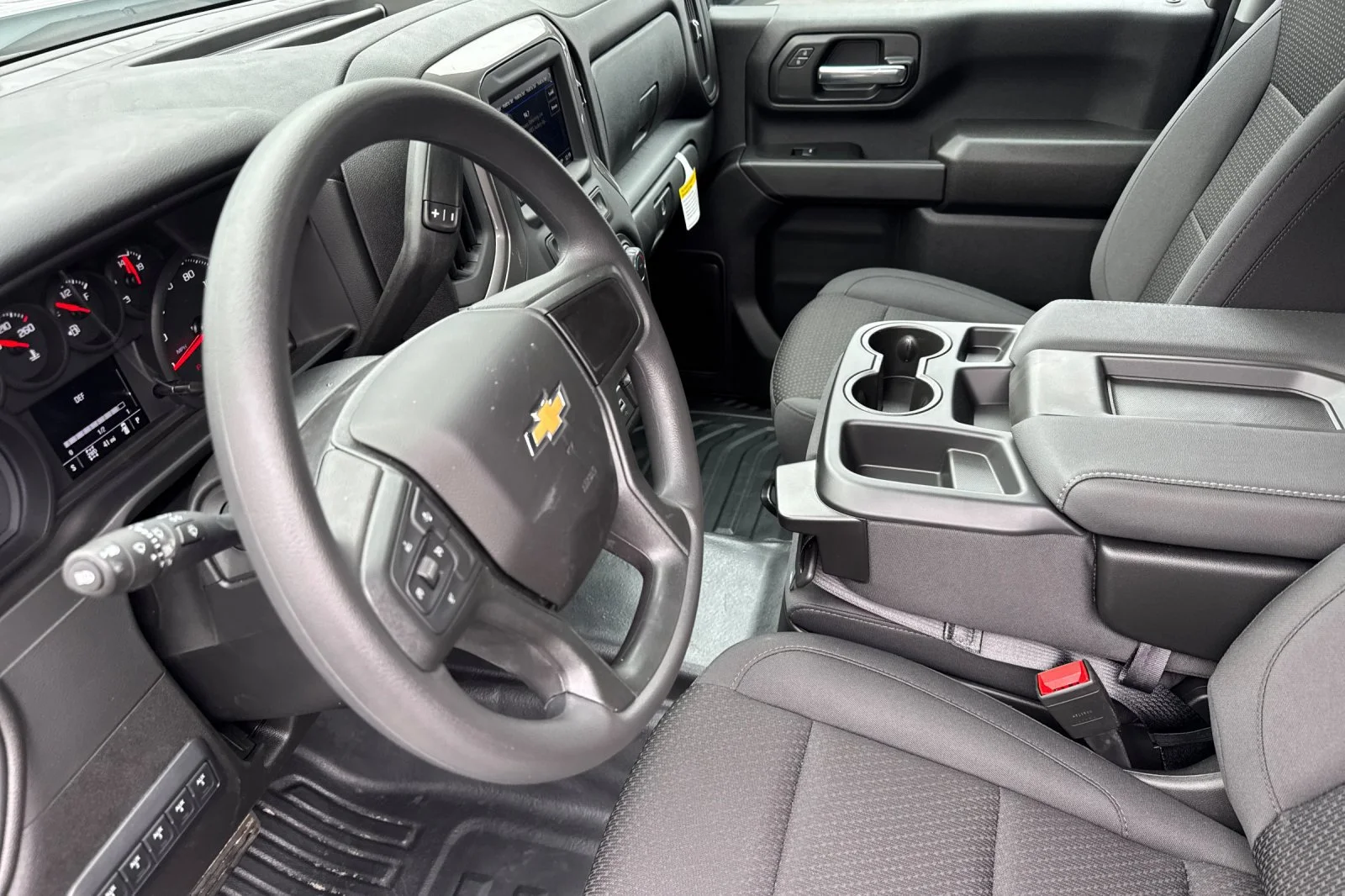 2026 Chevrolet Silverado 3500 HD Chassis Cab Work Truck view 9