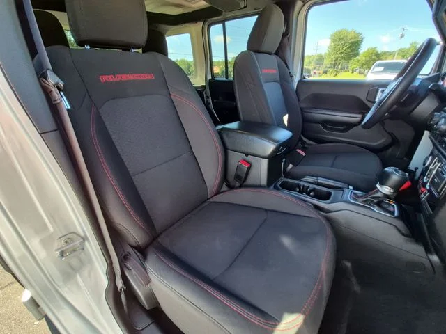 Used 2023 Silver Jeep Rubicon image 34