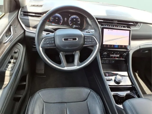 Used 2022 White Jeep Limited image 14
