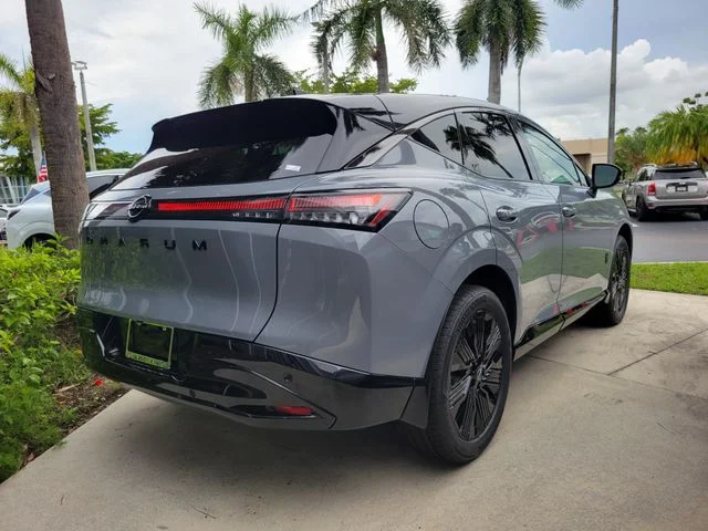 New 2027 Boulder Gray Pearl / Super Black Two-tone Nissan Dark Armor image 4