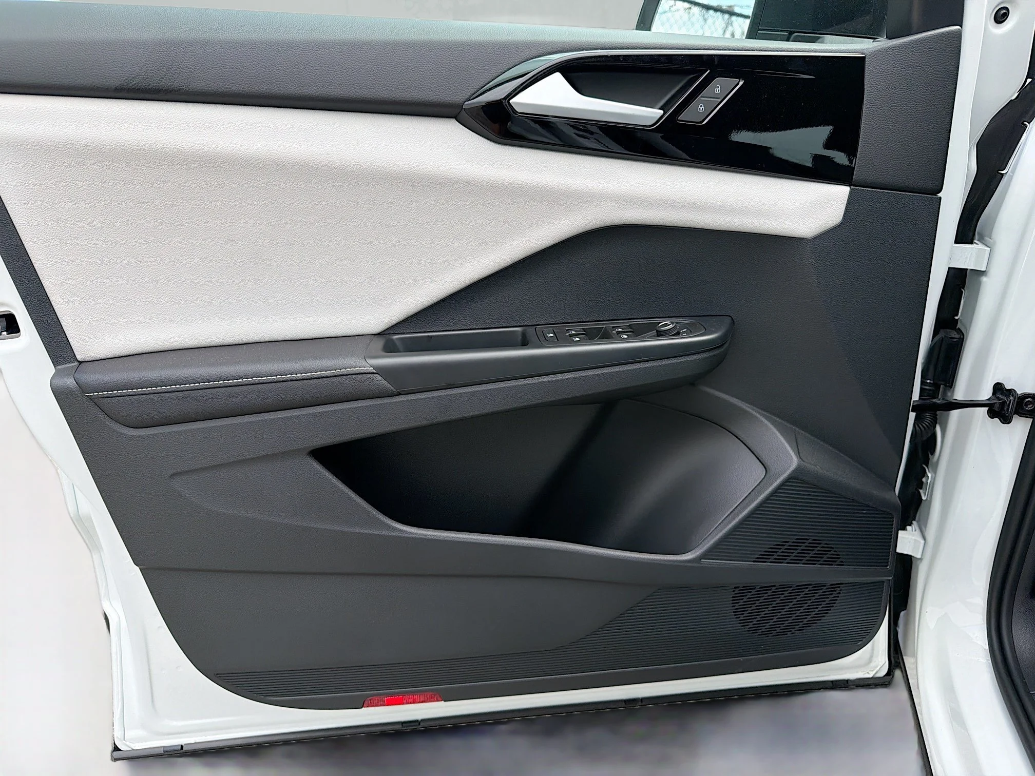New 2026 White Volkswagen S image 20