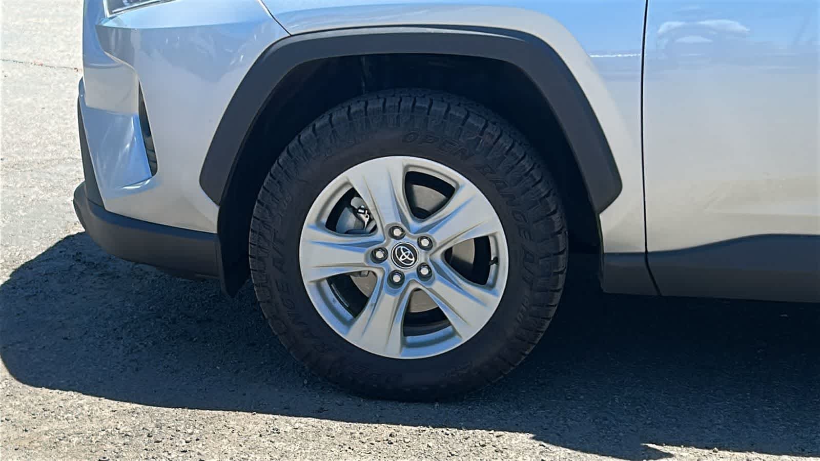 Used 2021 Silver Sky Metallic Toyota XLE image 9
