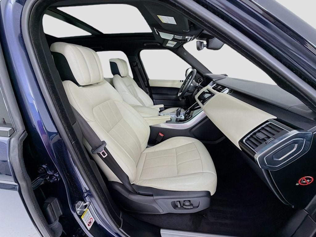 Used 2019 Loire Blue Metallic Land Rover V6 Supercharged HSE *Ltd Avail* image 30