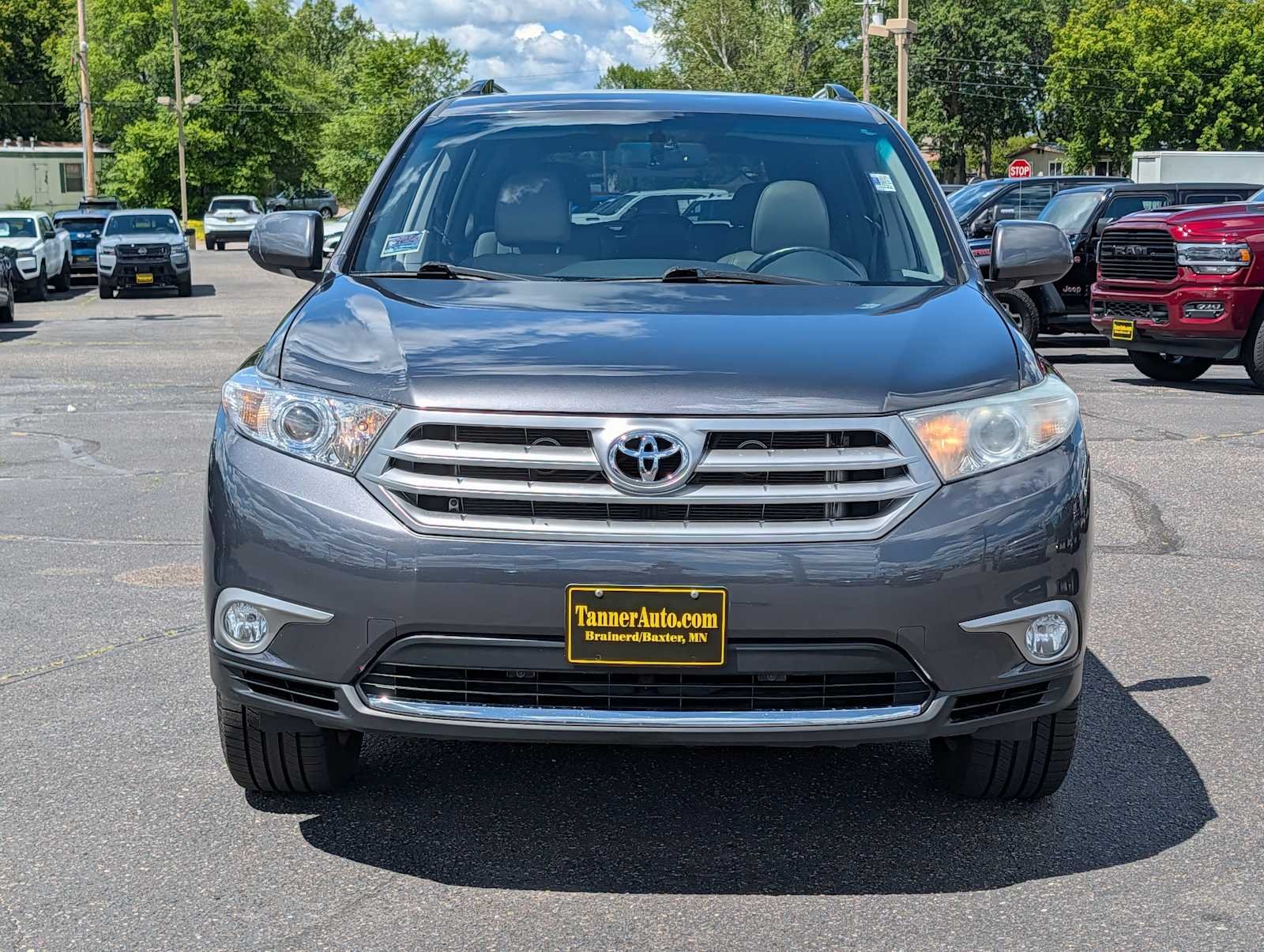 Used 2013 Toyota Highlander Limited with VIN 5TDDK3EH6DS207846 for sale in Brainerd, MN