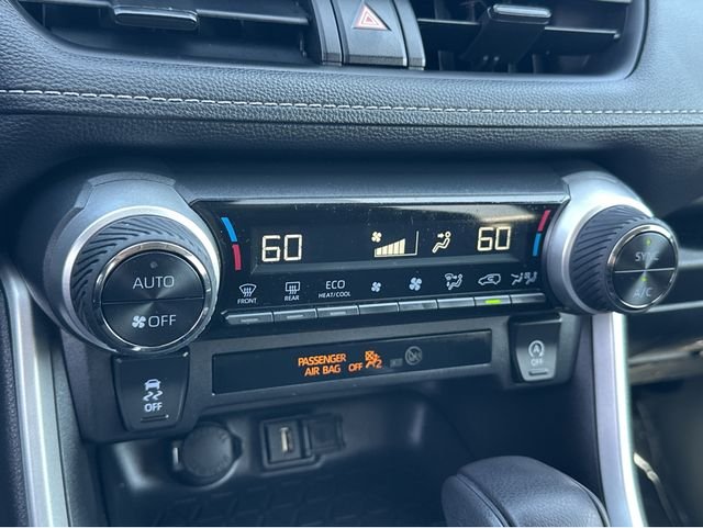 Used 2022 Silver Toyota XLE image 29