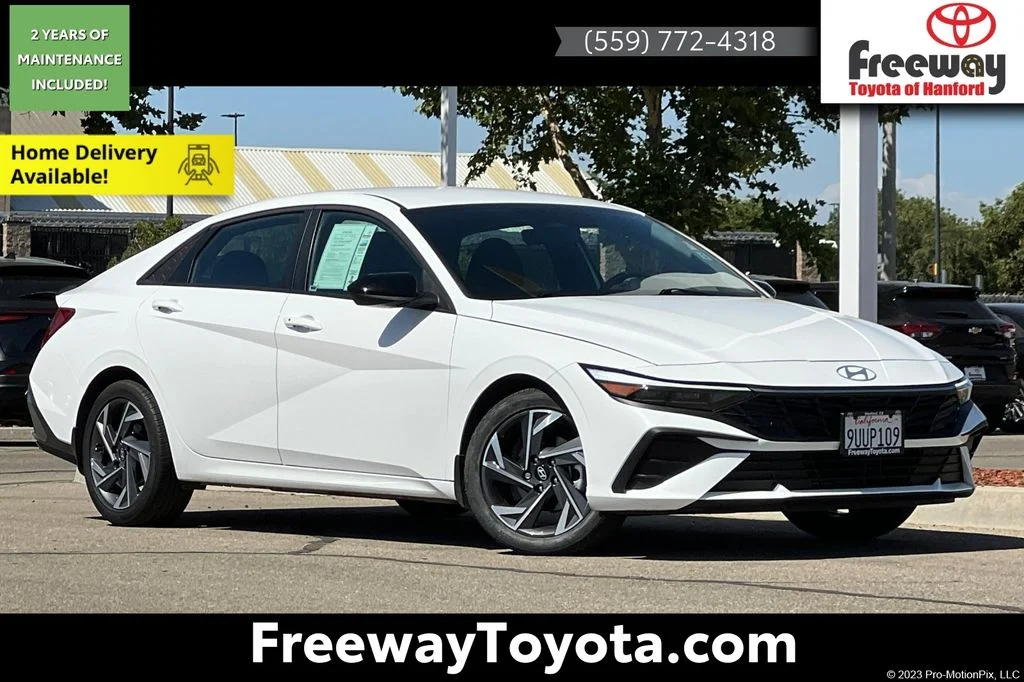 2025 Hyundai Elantra 2.0 SEL Sport IVT's photo