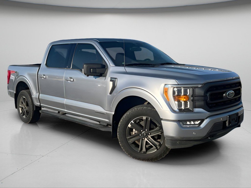 Used 2022 Silver Metallic Ford XLT image 2