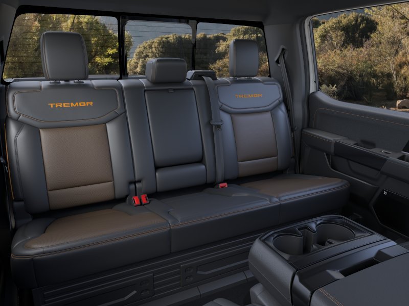 New 2026 Oxford White Ford Tremor® image 33
