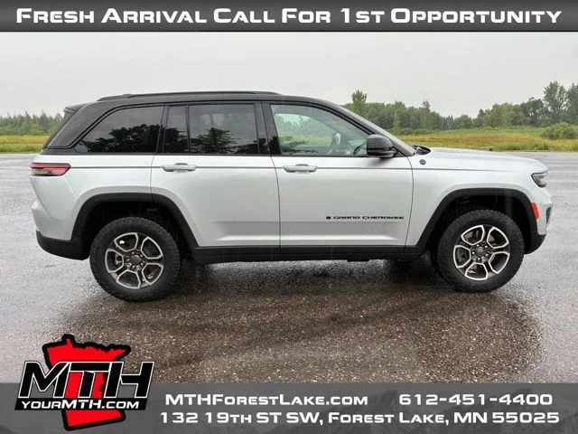 2023 Jeep Grand Cherokee Trailhawk 4xe