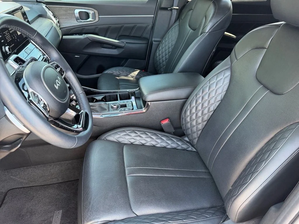 Used 2023 Glacial White Pearl Kia X-Line SX Prestige image 10