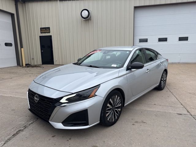 2024 Nissan Altima SV