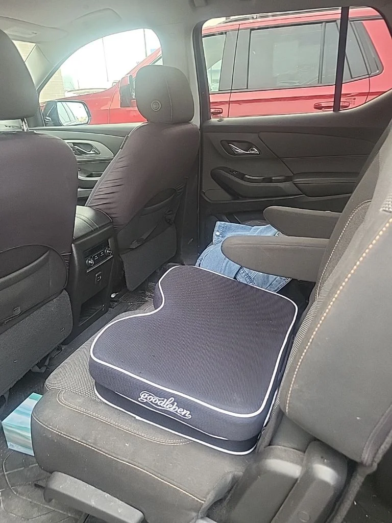 Used 2019 Mosaic Black Metallic Chevrolet LT image 8