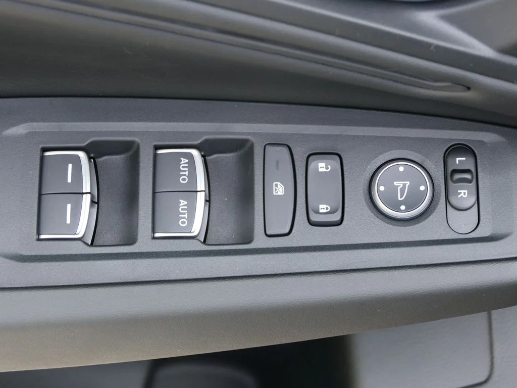 New 2026 Urban Gray Pearl Honda EX-L image 15