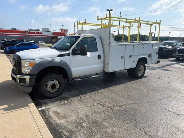 Used 2011 White Ford XL image 2