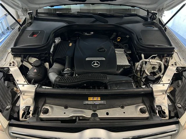 Used 2016 White Mercedes-Benz GLC 300 image 41