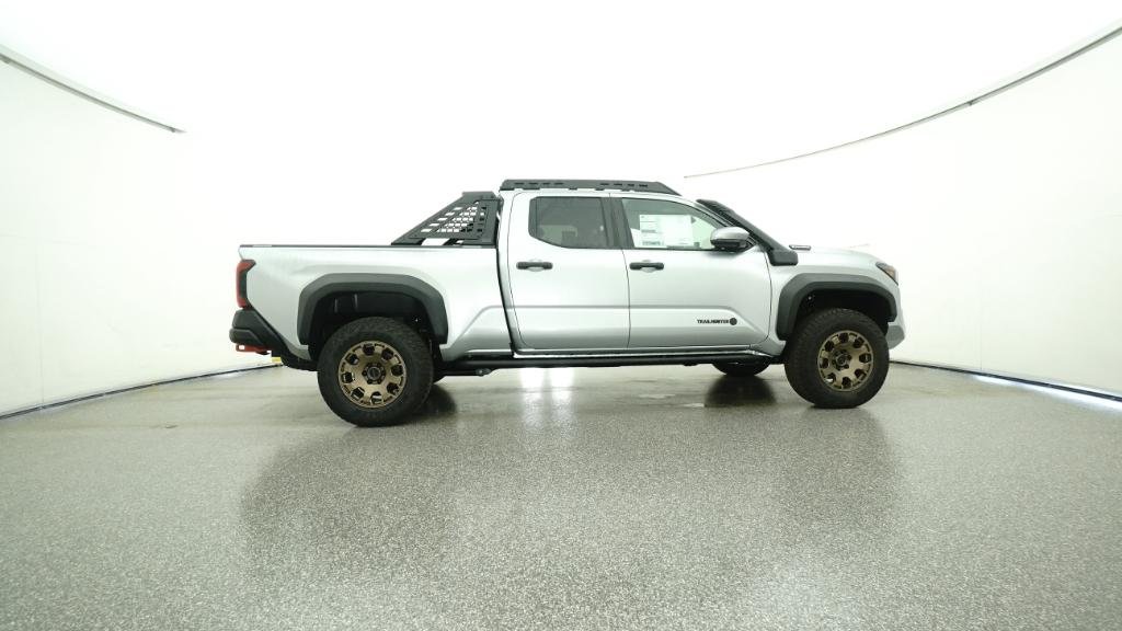 New 2025 Celestial Silver M Toyota Trailhunter image 79