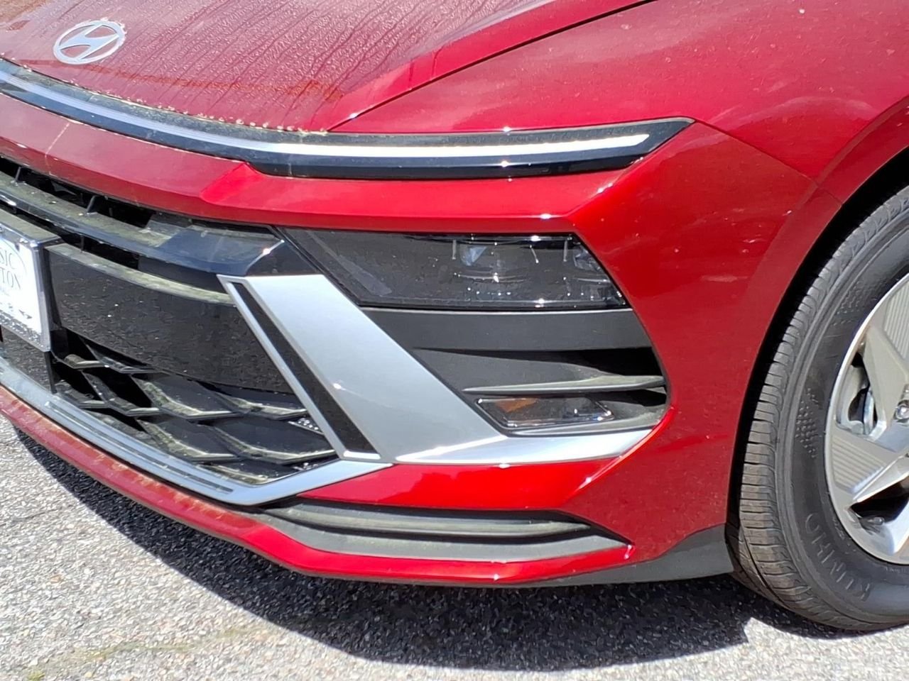 New 2026 Ultimate Red Hyundai SE image 10