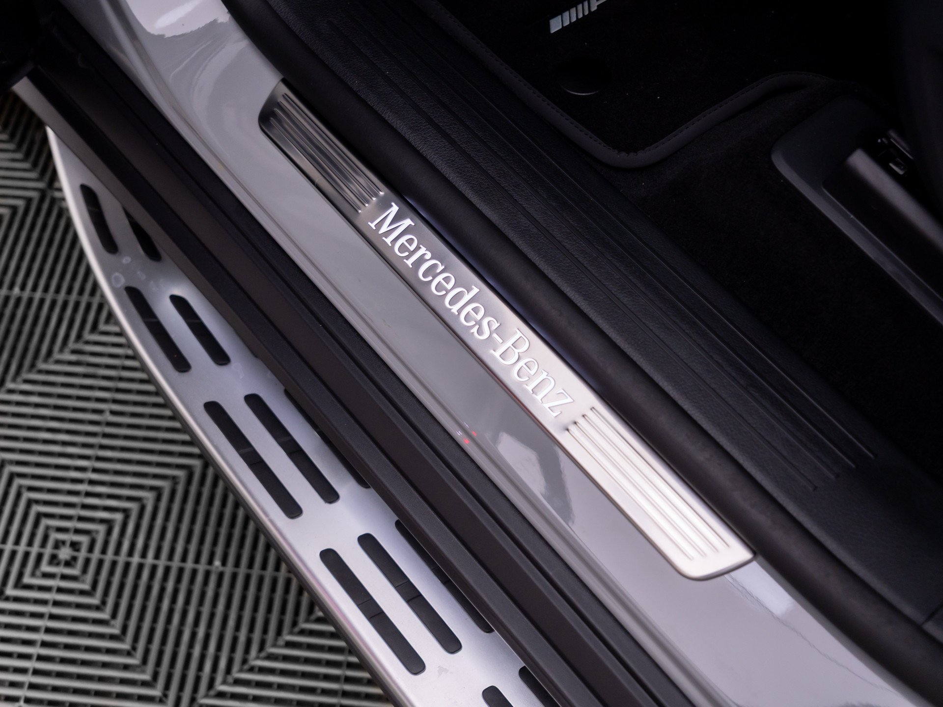 New 2027 Gray Mercedes-Benz GLE 450 image 55