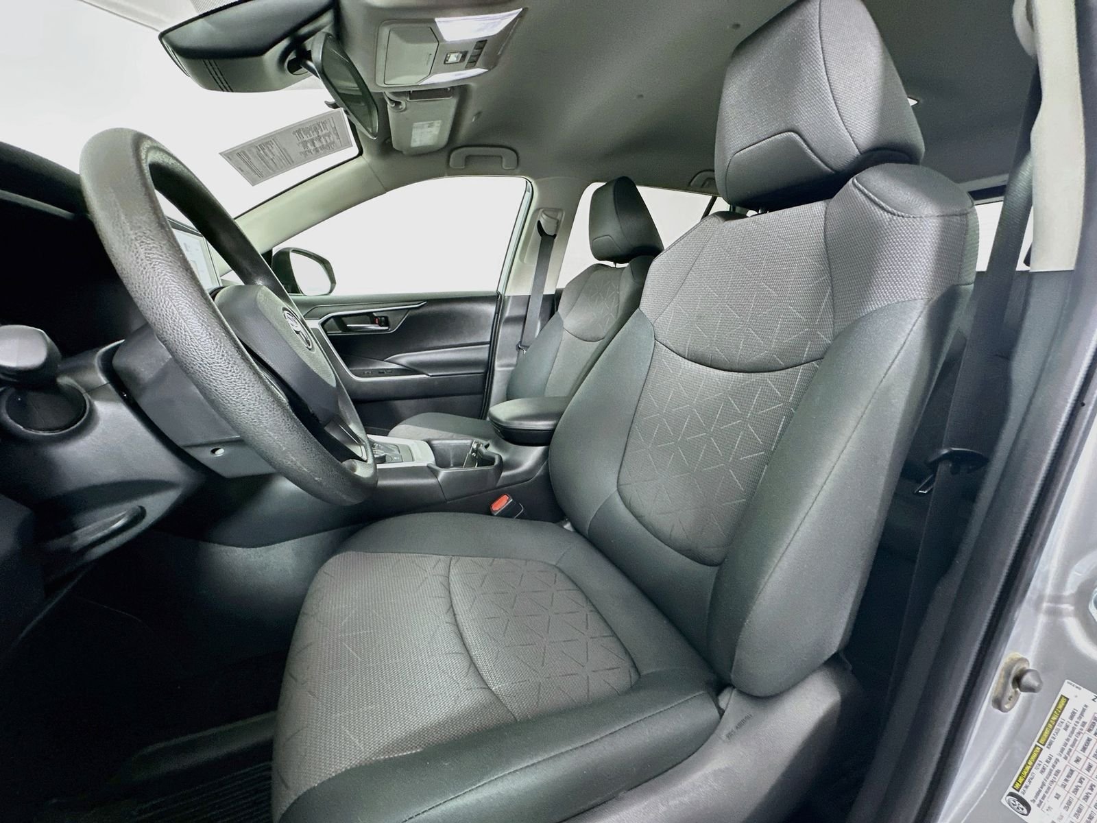Used 2024 Silver Sky Metallic Toyota XLE image 21