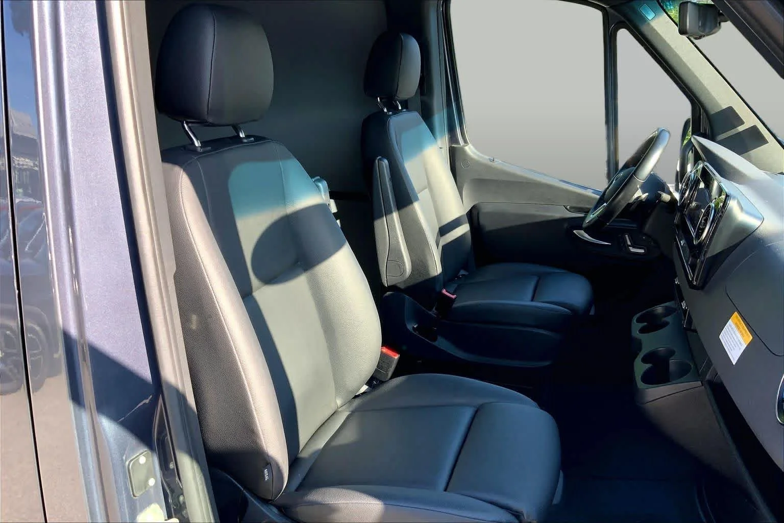 Used 2024 Tenorite Grey Metallic Mercedes-Benz  image 8